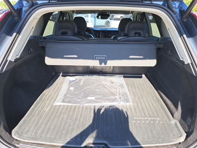 2021 Volvo XC60 T5 Momentum