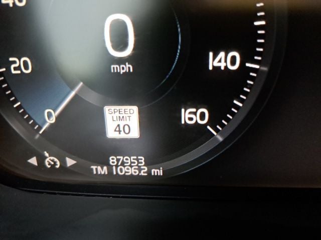 2021 Volvo XC60 T5 Momentum