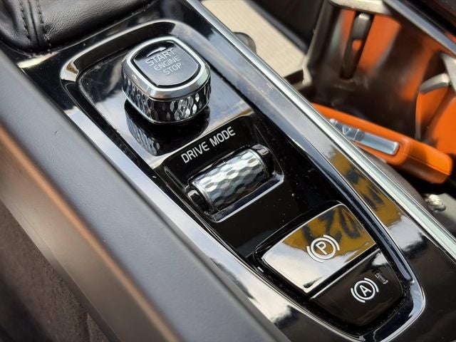 2021 Volvo XC60 T5 Momentum