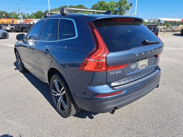2021 Volvo XC60 T5 Momentum