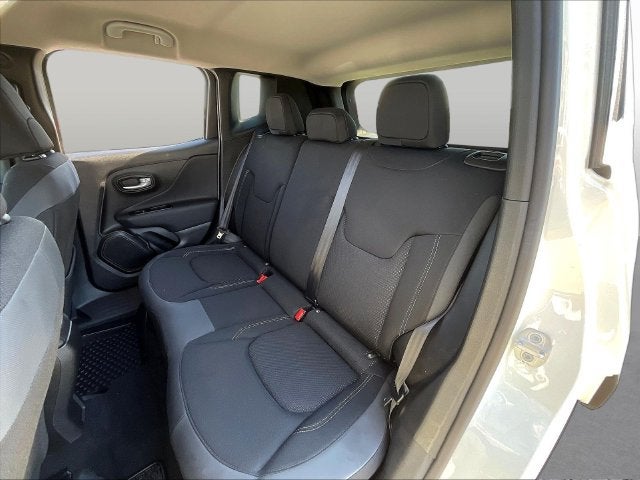 2023 Jeep Renegade Altitude