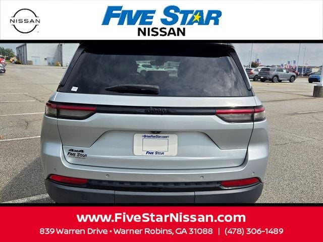 2022 Jeep Grand Cherokee Altitude