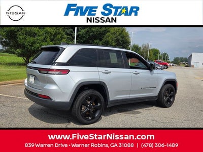 2022 Jeep Grand Cherokee Altitude