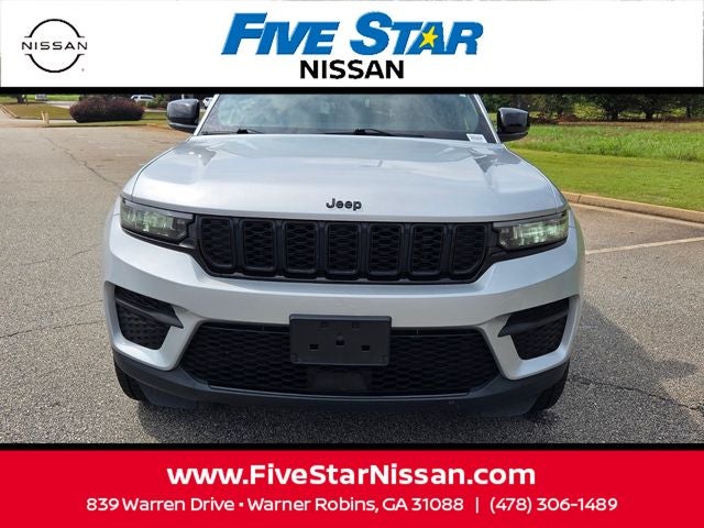 2022 Jeep Grand Cherokee Altitude