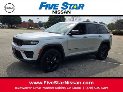 2022 Jeep Grand Cherokee Altitude