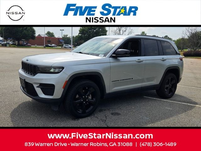 2022 Jeep Grand Cherokee Altitude