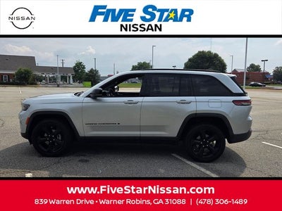 2022 Jeep Grand Cherokee Altitude
