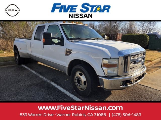 2010 Ford Super Duty F-350 DRW Lariat