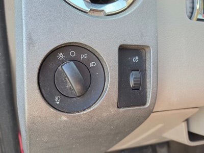 2010 Ford Super Duty F-350 DRW Lariat