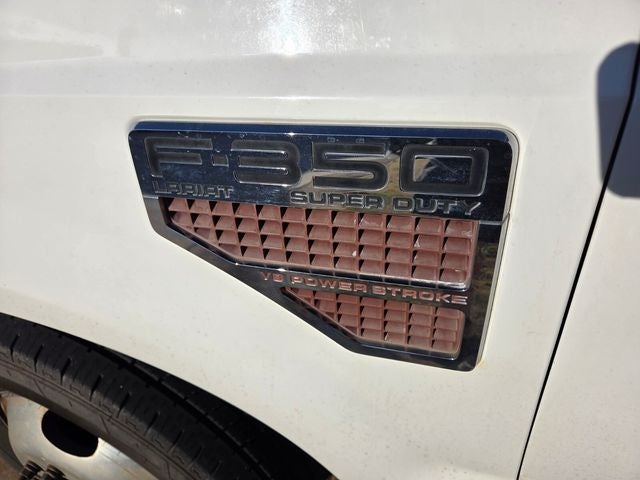 2010 Ford Super Duty F-350 DRW Lariat