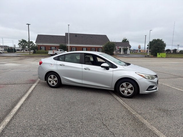 2017 Chevrolet Cruze LS