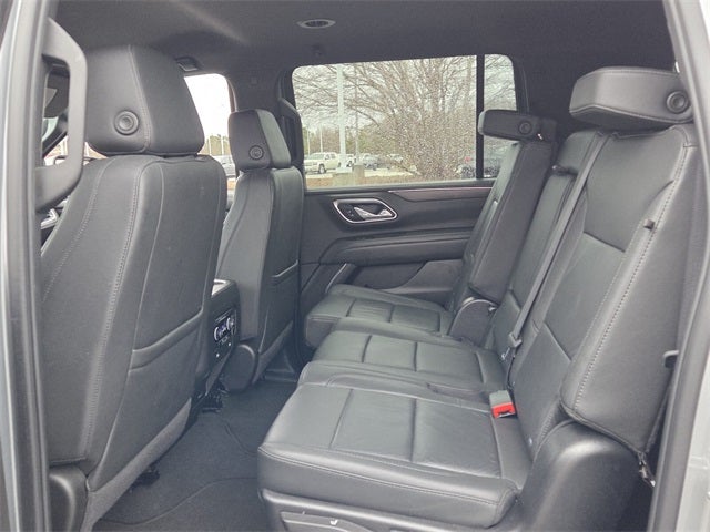 2024 Chevrolet Suburban LT