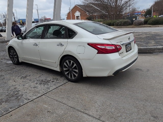 2017 Nissan Altima 2.5 SV