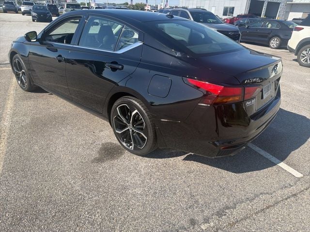2025 Nissan Altima 2.5 SR