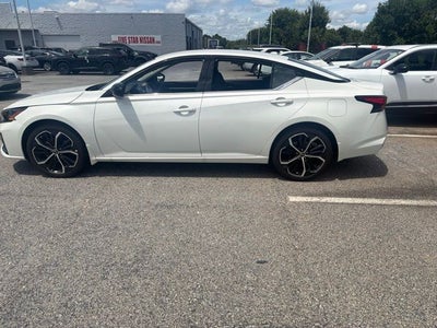 2025 Nissan Altima 2.5 SR