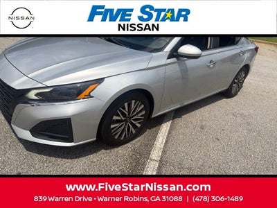 2023 Nissan Altima 2.5 SV