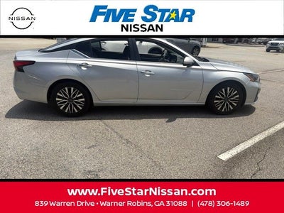 2023 Nissan Altima 2.5 SV
