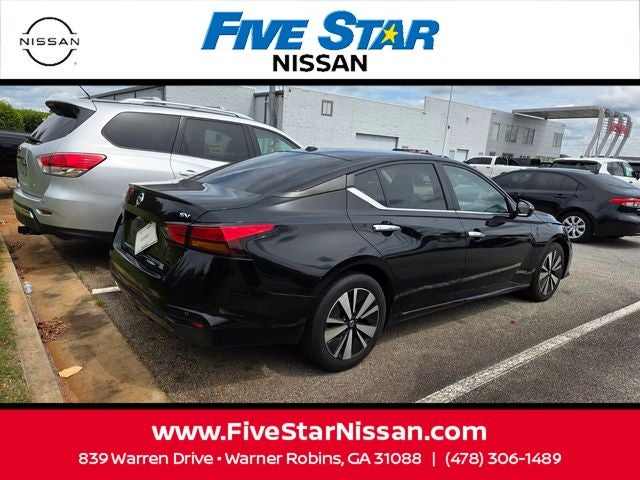 2022 Nissan Altima 2.5 SV