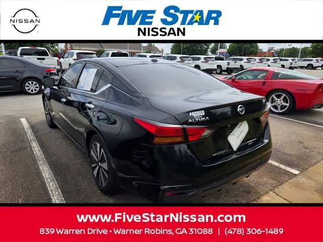 2022 Nissan Altima 2.5 SV