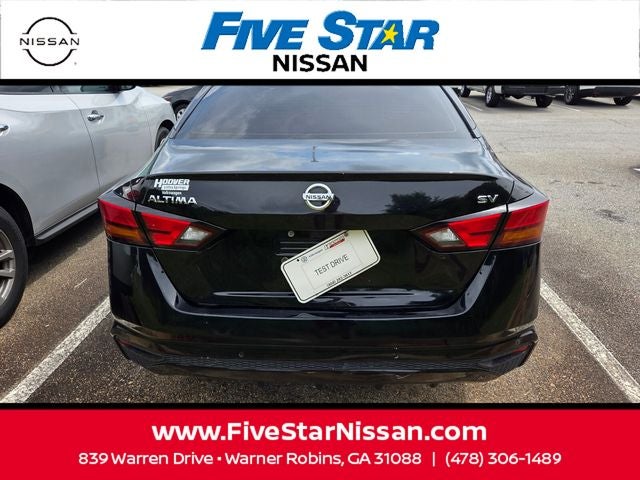 2022 Nissan Altima 2.5 SV