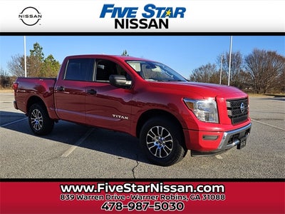 2023 Nissan Titan SV
