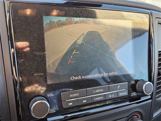 2023 Nissan Titan SV