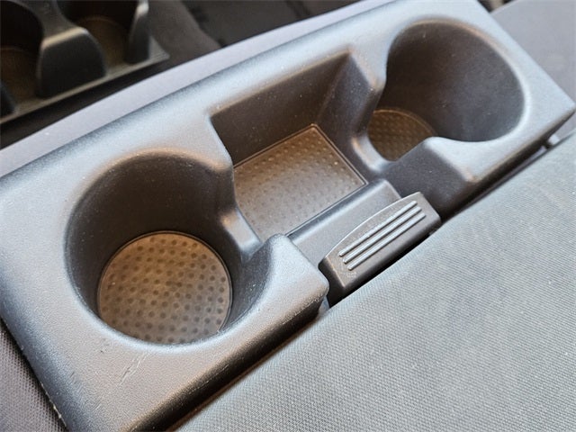 2023 Nissan Titan SV