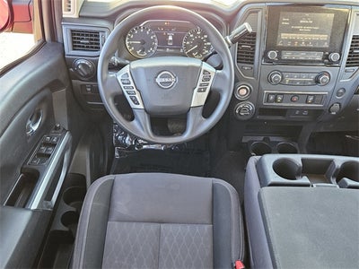 2023 Nissan Titan SV