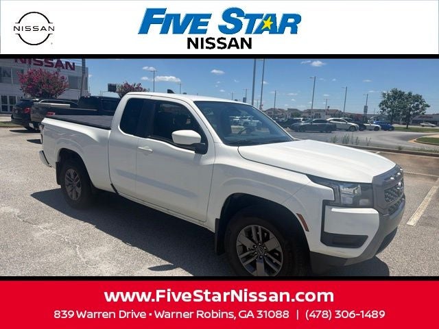 2025 Nissan Frontier SV