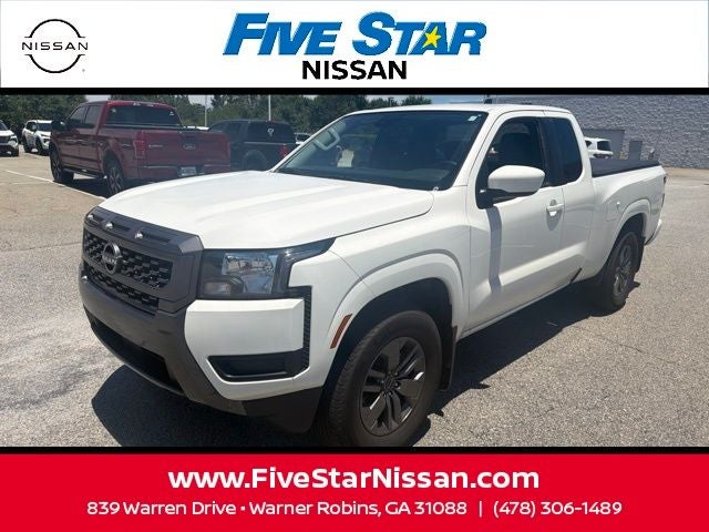 2025 Nissan Frontier SV