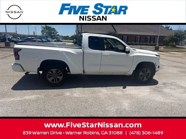 2025 Nissan Frontier SV