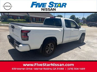 2025 Nissan Frontier SV