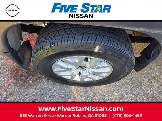 2024 Nissan Frontier SV