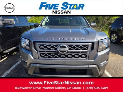 2024 Nissan Frontier SV