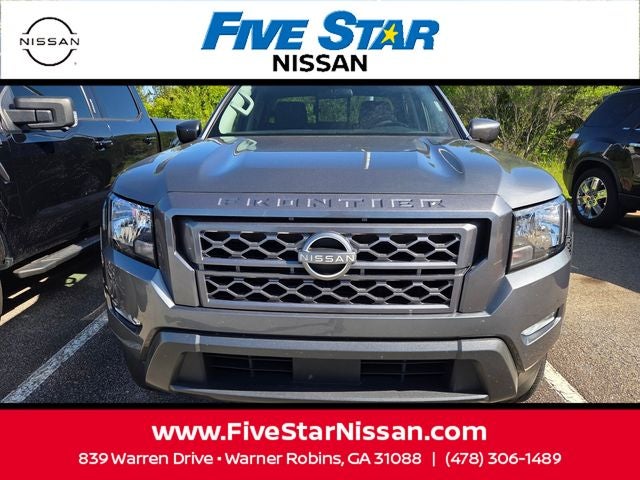 2024 Nissan Frontier SV
