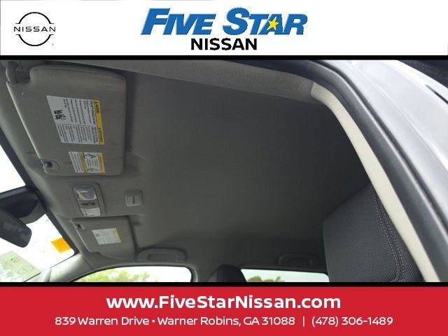 2024 Nissan Frontier SV