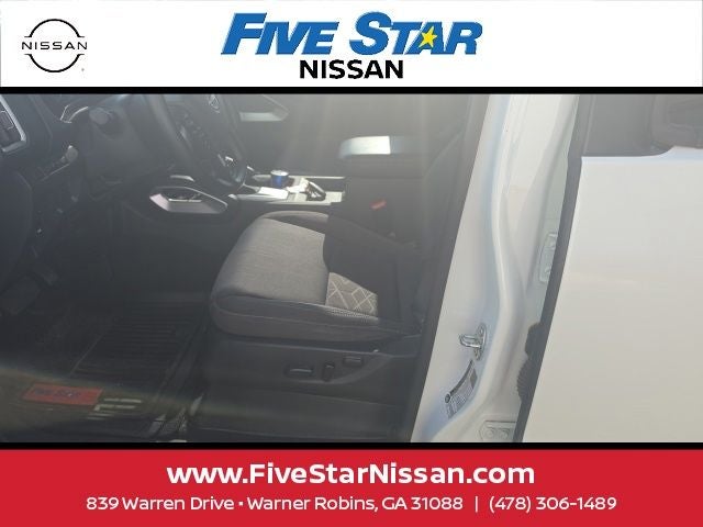 2025 Nissan Frontier SV
