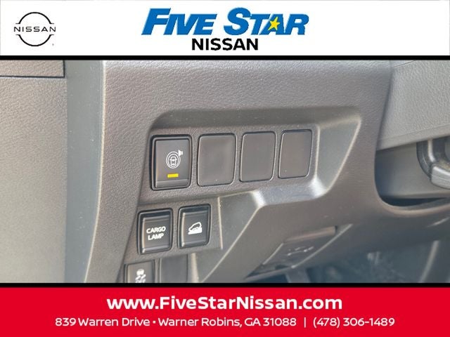 2025 Nissan Frontier SV