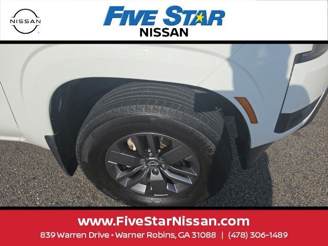 2025 Nissan Frontier SV