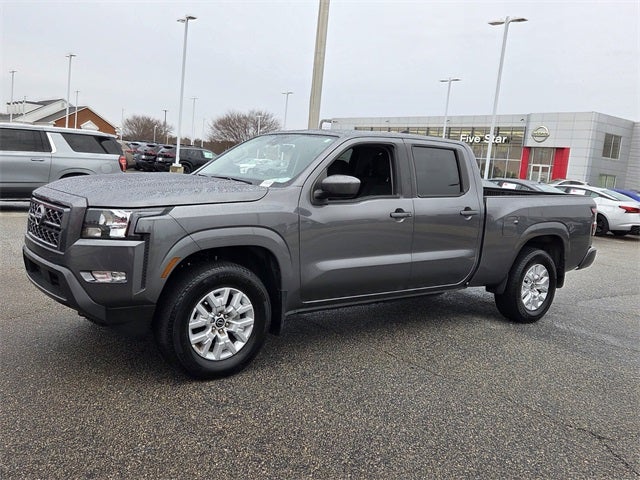 2024 Nissan Frontier SV