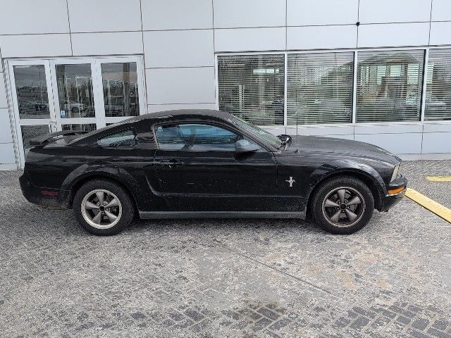 2006 Ford Mustang V6 Deluxe