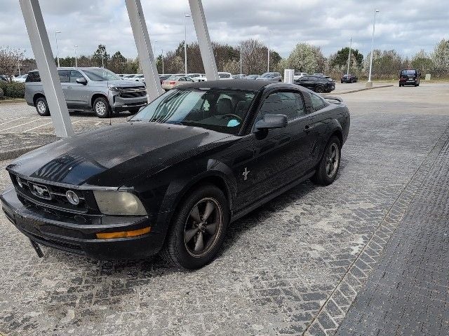 2006 Ford Mustang V6 Deluxe