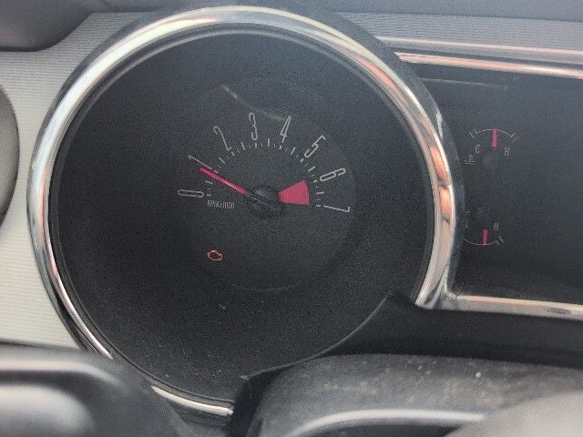 2006 Ford Mustang V6 Deluxe