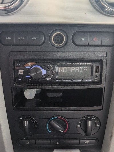 2006 Ford Mustang V6 Deluxe