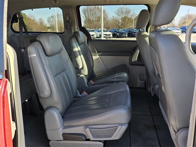 2008 Chrysler Town & Country Touring