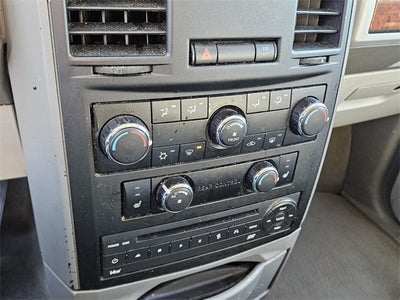 2008 Chrysler Town & Country Touring