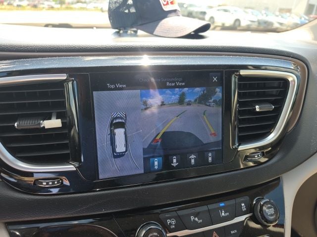 2017 Chrysler Pacifica Touring L Plus
