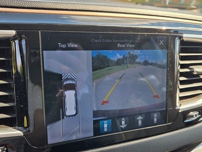2017 Chrysler Pacifica Touring L Plus