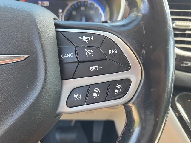 2017 Chrysler Pacifica Touring L Plus