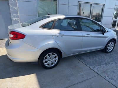 2013 Ford Fiesta SE